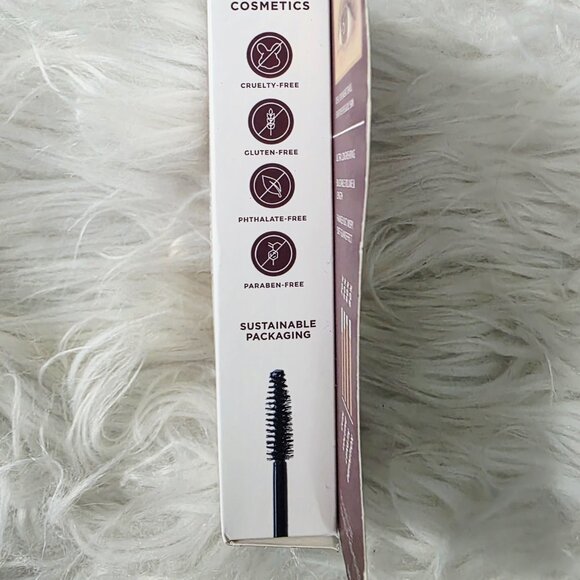 NIB Blinc Amplified Tubing Mascara, Black, Ultra Longwearing - Picture 3 of 7